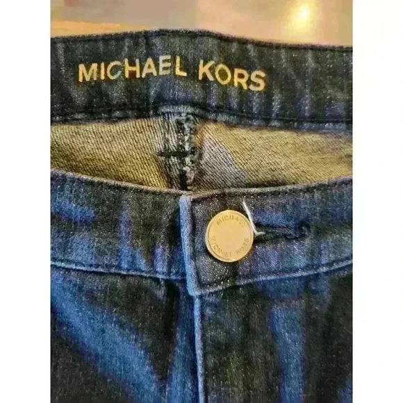 Michael Kors Dark Wash Skinny Jeans Gold Button Keychain Accessory Size 10 - Picture 9 of 10